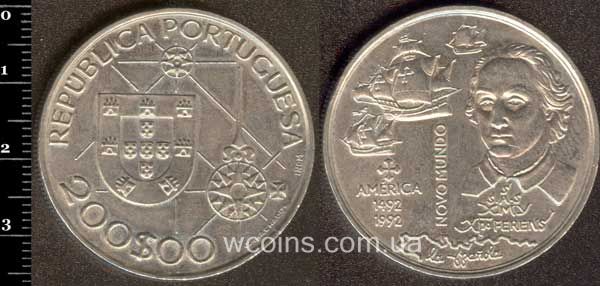 Монета Портуґалія 200 ескудо 1992