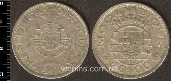 Монета Мозамбік 20 ескудо 1966